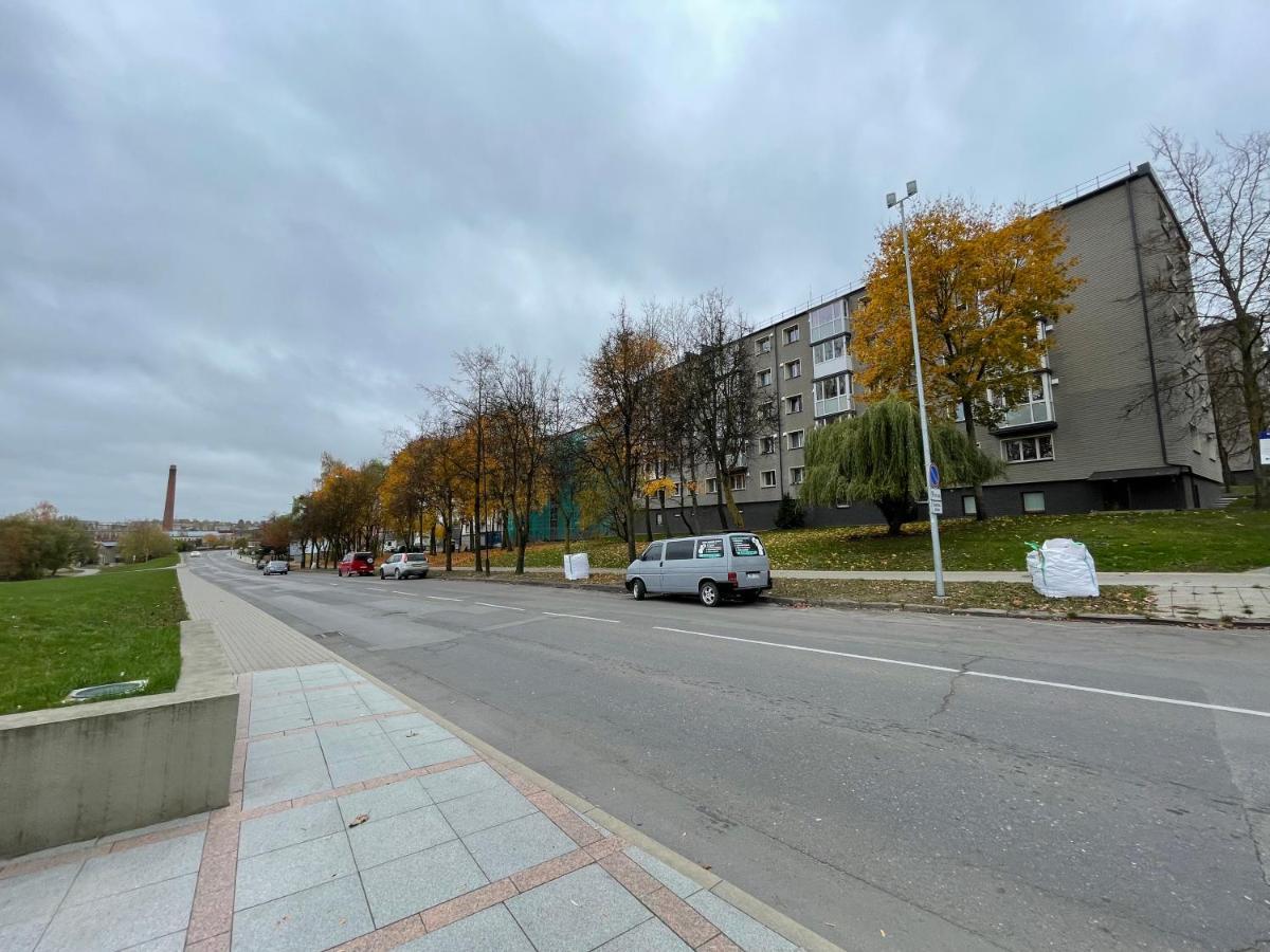 シャウレイJaukus Apartamentai Miesto Centreアパートメント エクステリア 写真